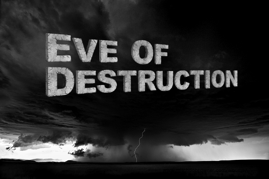 Eve of Destruction megastorm and lightning bolt